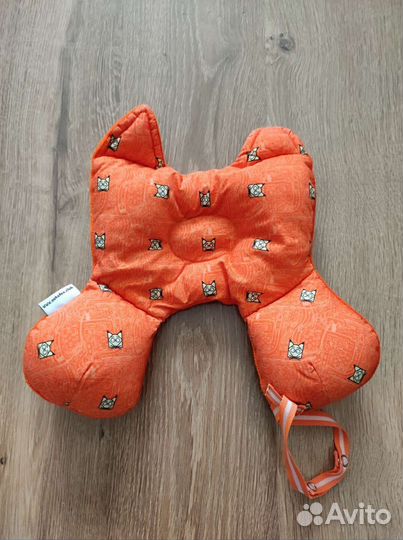 Дорожная анатомическая подушка 0+