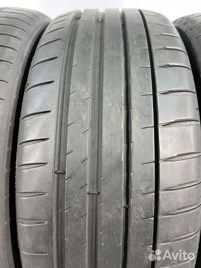 Michelin Pilot Sport 4 225/45 R19