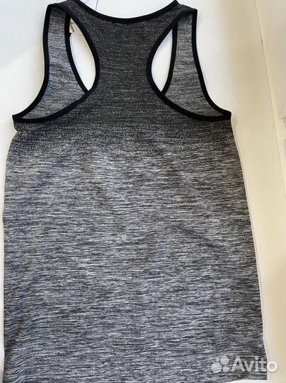 Костюм для занятия спортом