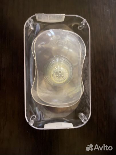 Накладки на грудь avent