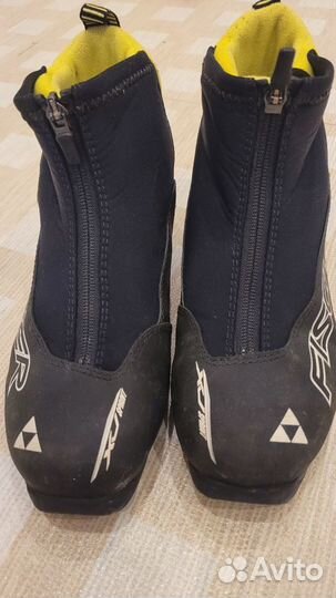 Лыжные ботинки Fischer размер 38