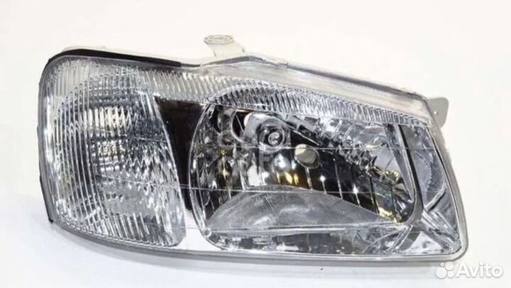 Фара на Хендай Акцент левая, правая