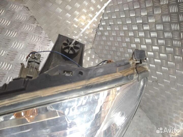 Фара 7701047604 Renault Scenic (1996-2002)