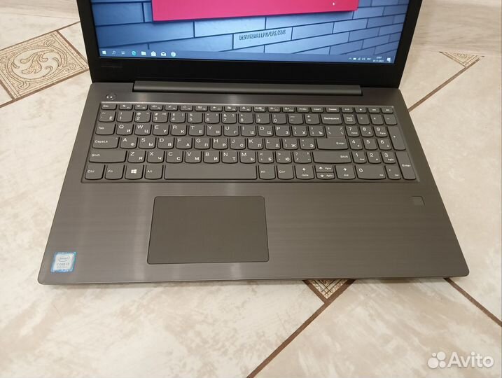 Мощный Lenovo Core i3 8130u Full HD 8гб