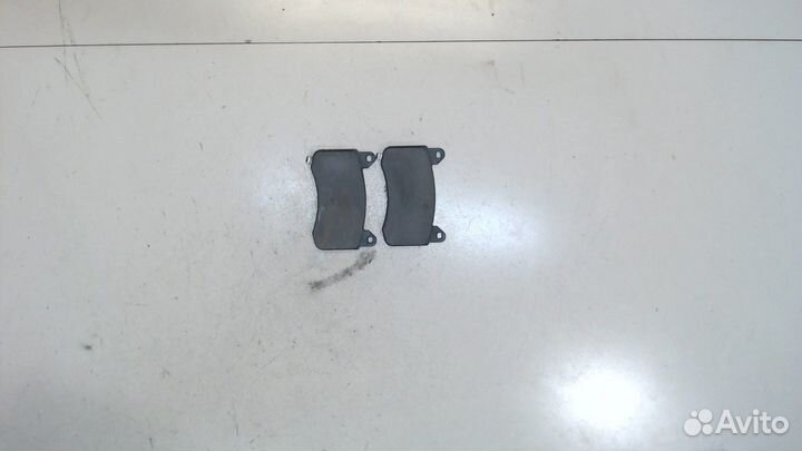 Колодки тормозные Tesla Model Y, 2021