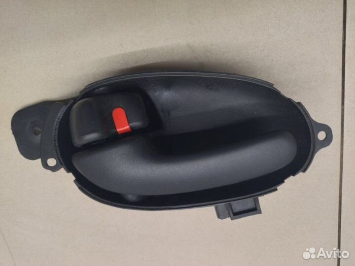 Ручка двери внутренняя передняя левая Chevrolet