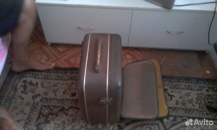 Магнитофон 60-х годов ламповый