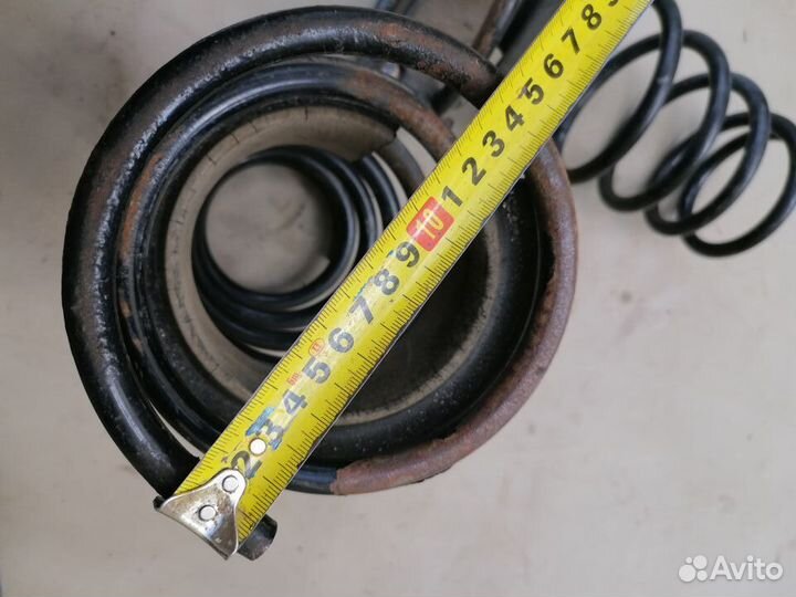 Пружина задняя Nissan Almera 1999 N15