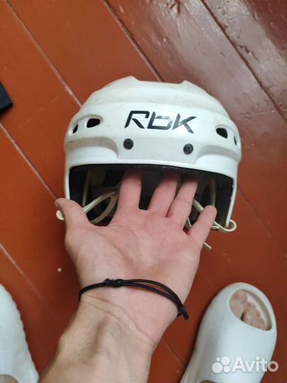 Шлем хоккейный