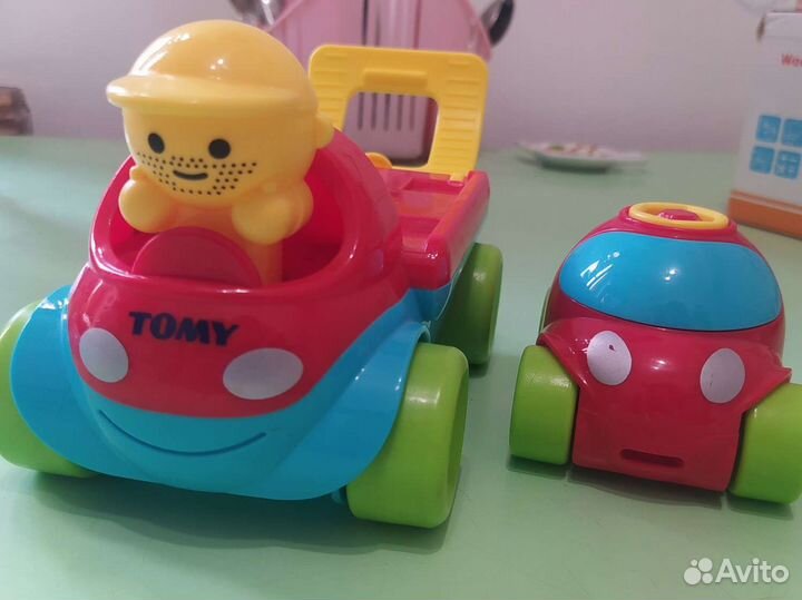 Заводная машинка Tommy 3 в 1 с эвакуатором