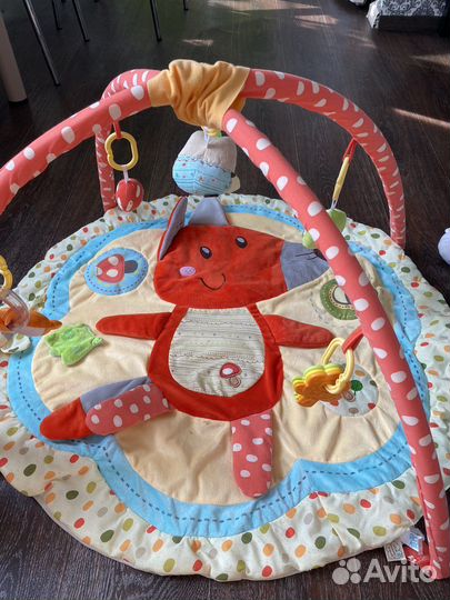 Развивающий коврик