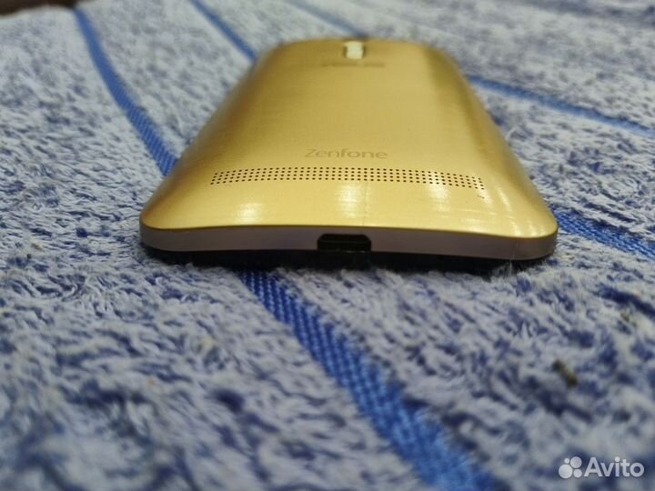 ASUS ZenFone Go ZB452KG, 8 ГБ