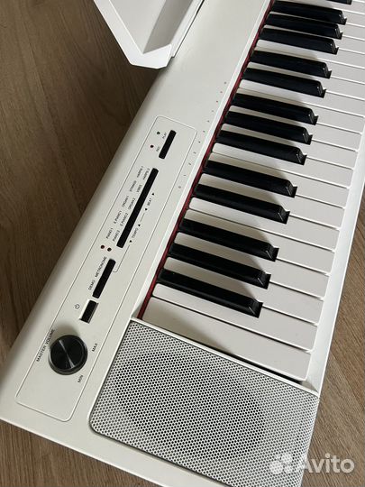 Цифровое пианино Yamaha piaggero np-32wh