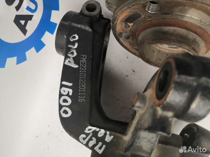 Volkswagen Polo 10- Цапфа левая передняя 0091