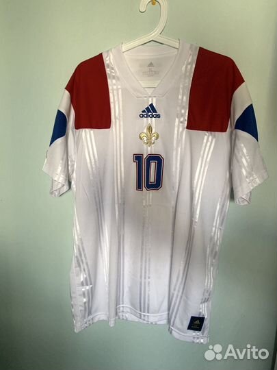 Оригинальная ретро форма франции