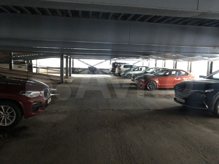 Машиноместо, 13 м²