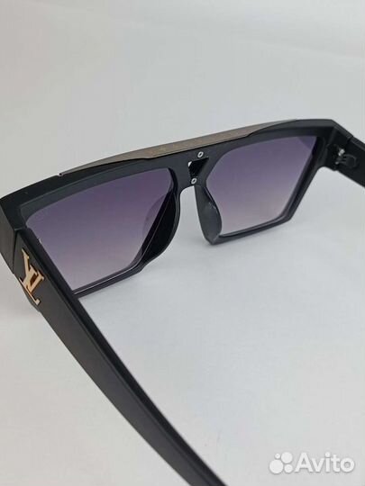 Очки Louis Vuitton