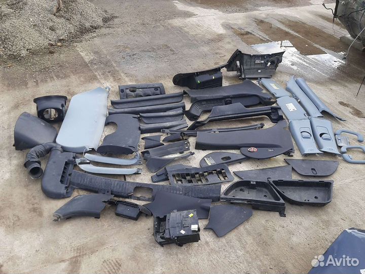 Пластмасса обшивки накладки салона KIA Ceed 1 ED