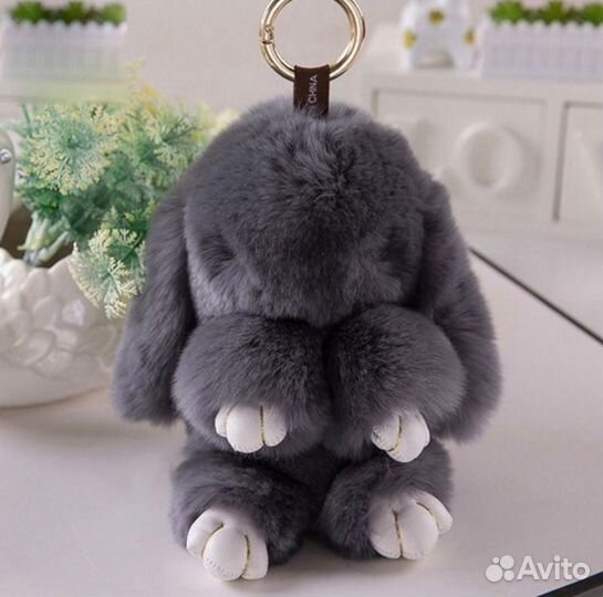 Брелок меховой- Кролик, новый