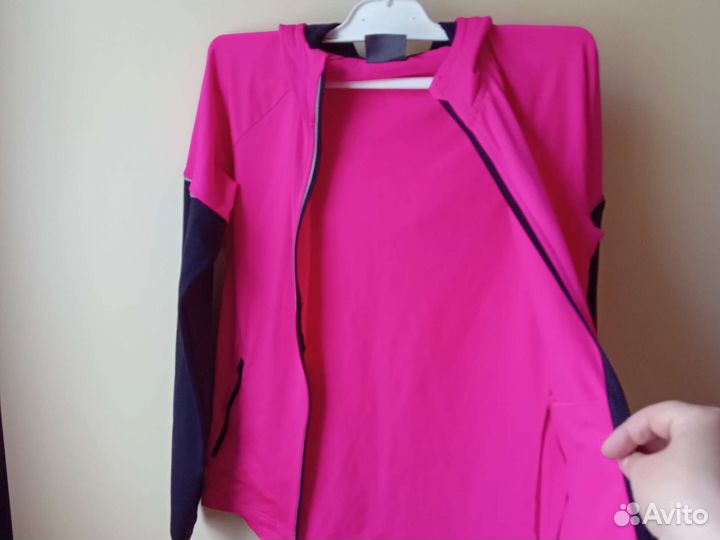 Спортивная одежда для девочки 164