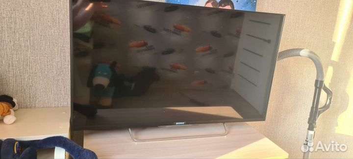 Телевизор sony KDL-42W828B