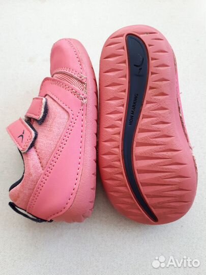 Кроссовки для девочки 22 размер