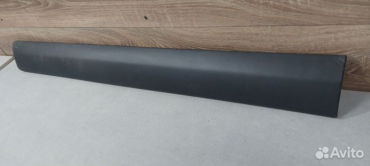 Молдинг двери передней левой LADA Largus