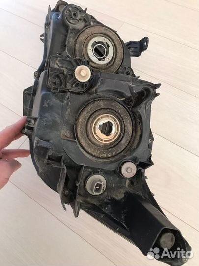 Фара правая Toyota Camry V50 8114533B00