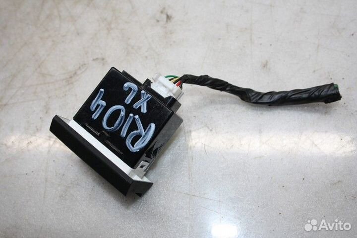 Блок USB KIA RIO 2017