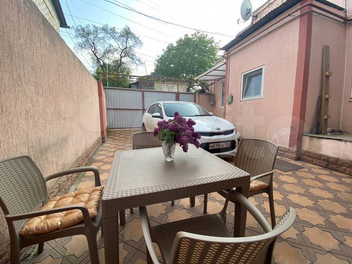 Дом 70 м² на участке 1 сот.