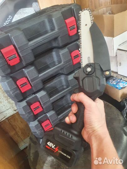 Аккумуляторная цепная пила