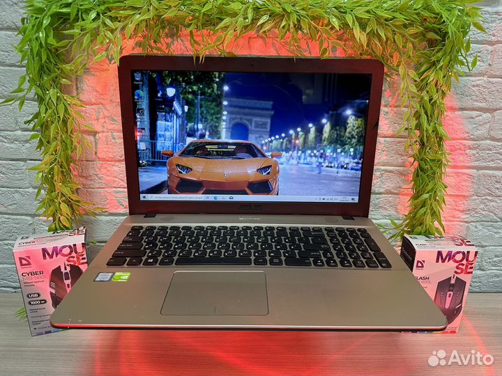 Игровой ноутбук Asus i5/8GB/SSD/256GB