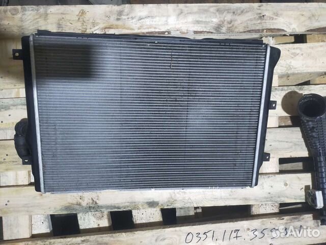 Радиатор охлаждения Jetta 5 2.0T