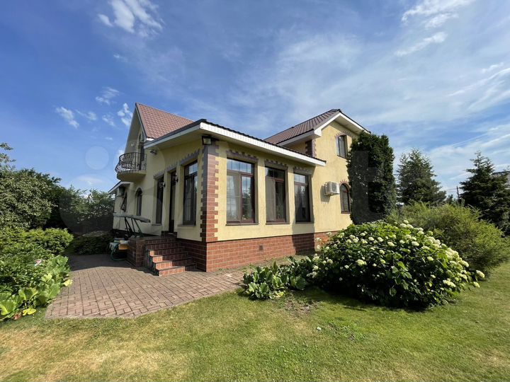 Дом 314 м² на участке 16 сот.