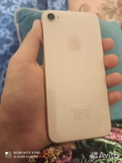 Телефон iPhone 8 64 gb