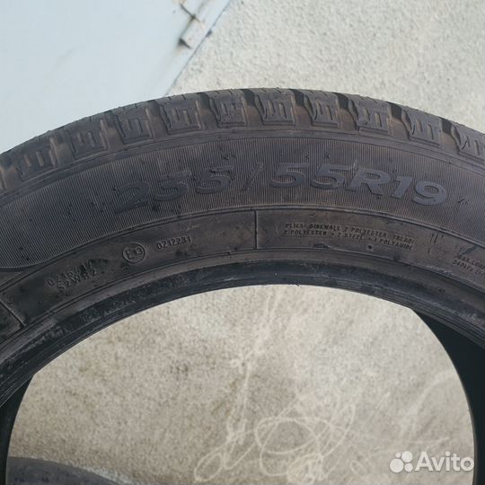 Goodyear EfficientGrip SUV 4x4 235/55 R19