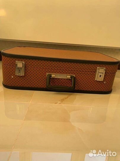 Чемодан 1985 год, Литва