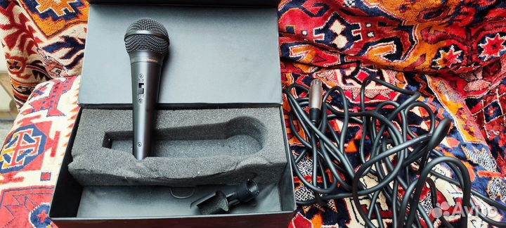 Микрофон профессиональный