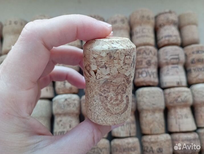 Пробки от шампанского для поделок и творчества