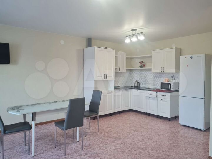 2-к. квартира, 90 м², 7/7 эт.