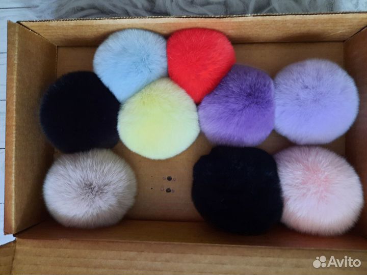 Помпоны натуральные кролик рекс