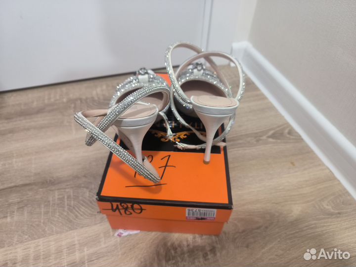 Босоножки женские 40 размер