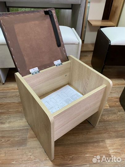 Банкетка в наличии