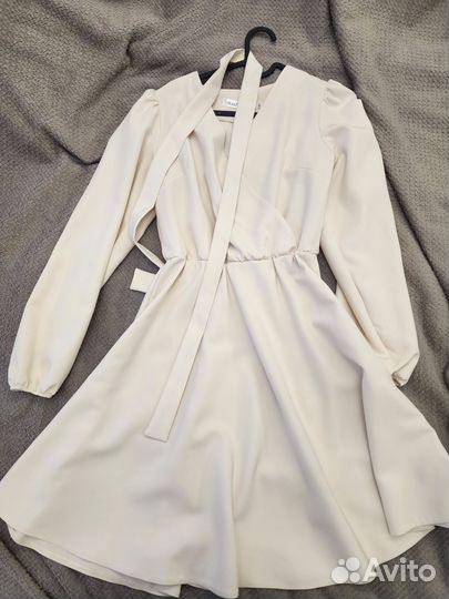 Платье вечернее на запах 42 размер