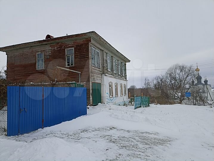 Дом 226,6 м² на участке 3,1 сот.