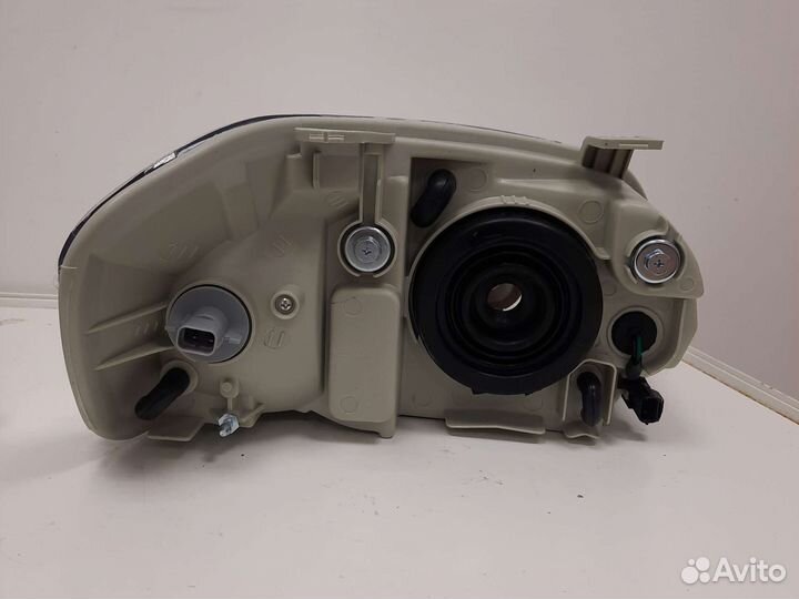 Фара левая Chevrolet aveo t250