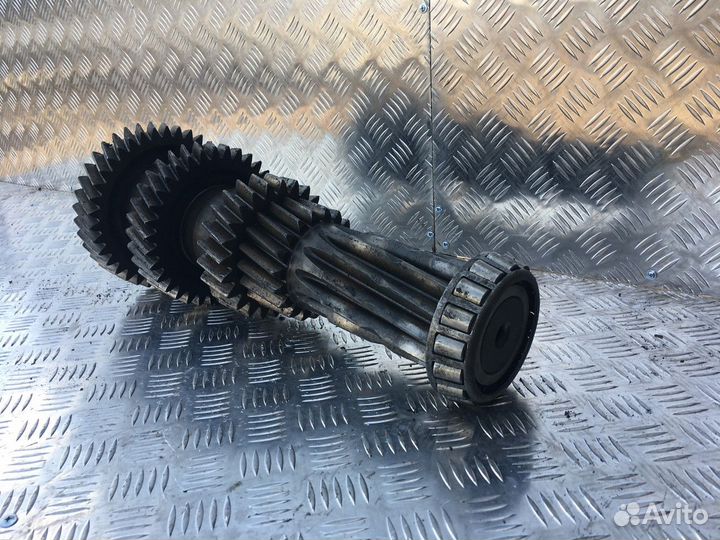 Промежуточный вал кпп