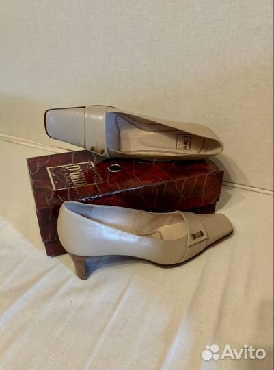 Продаю туфли