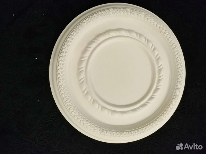 Розетка под люстру