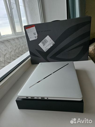 Asus ROG Zephyrus g14 2024 oled 4060